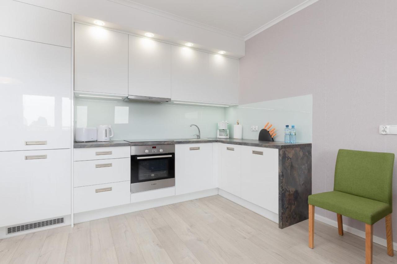 Przestronny Apartament Z Balkonem - Przy Porcie - Swinoujscie By Noclegi Renters Eksteriør billede